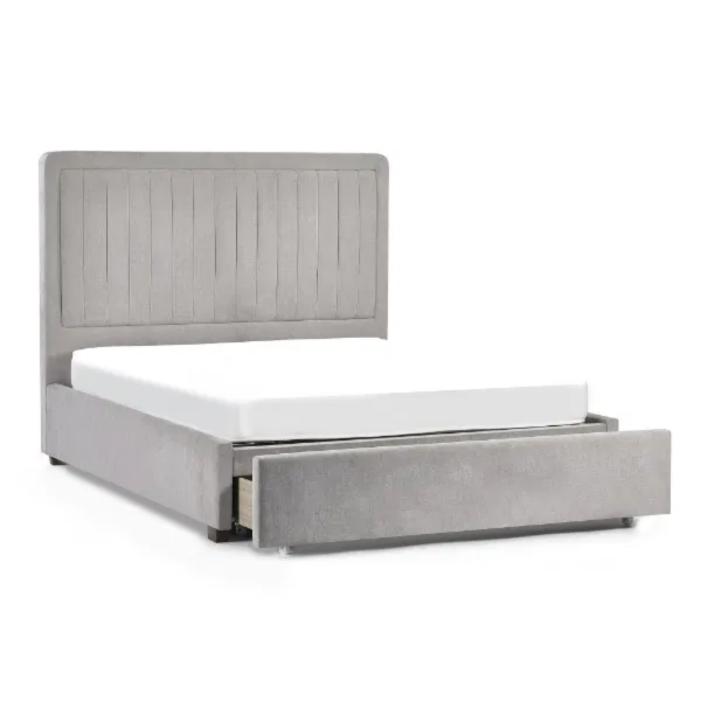 6520_furniture_Savannah Bed.jpg